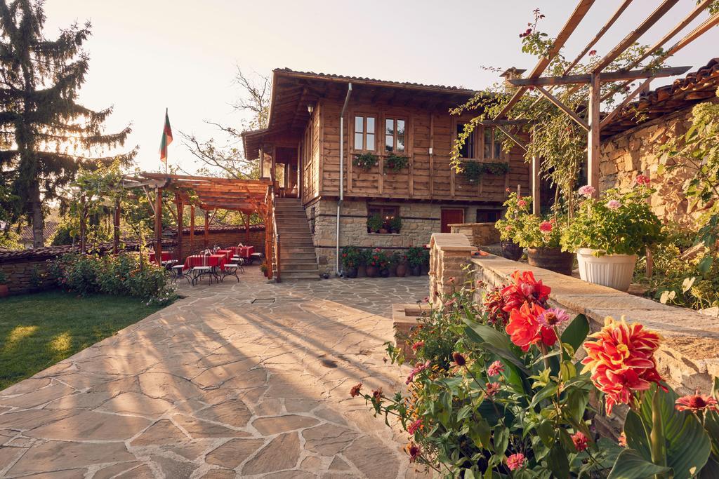 Yovina House زيرافنا المظهر الخارجي الصورة